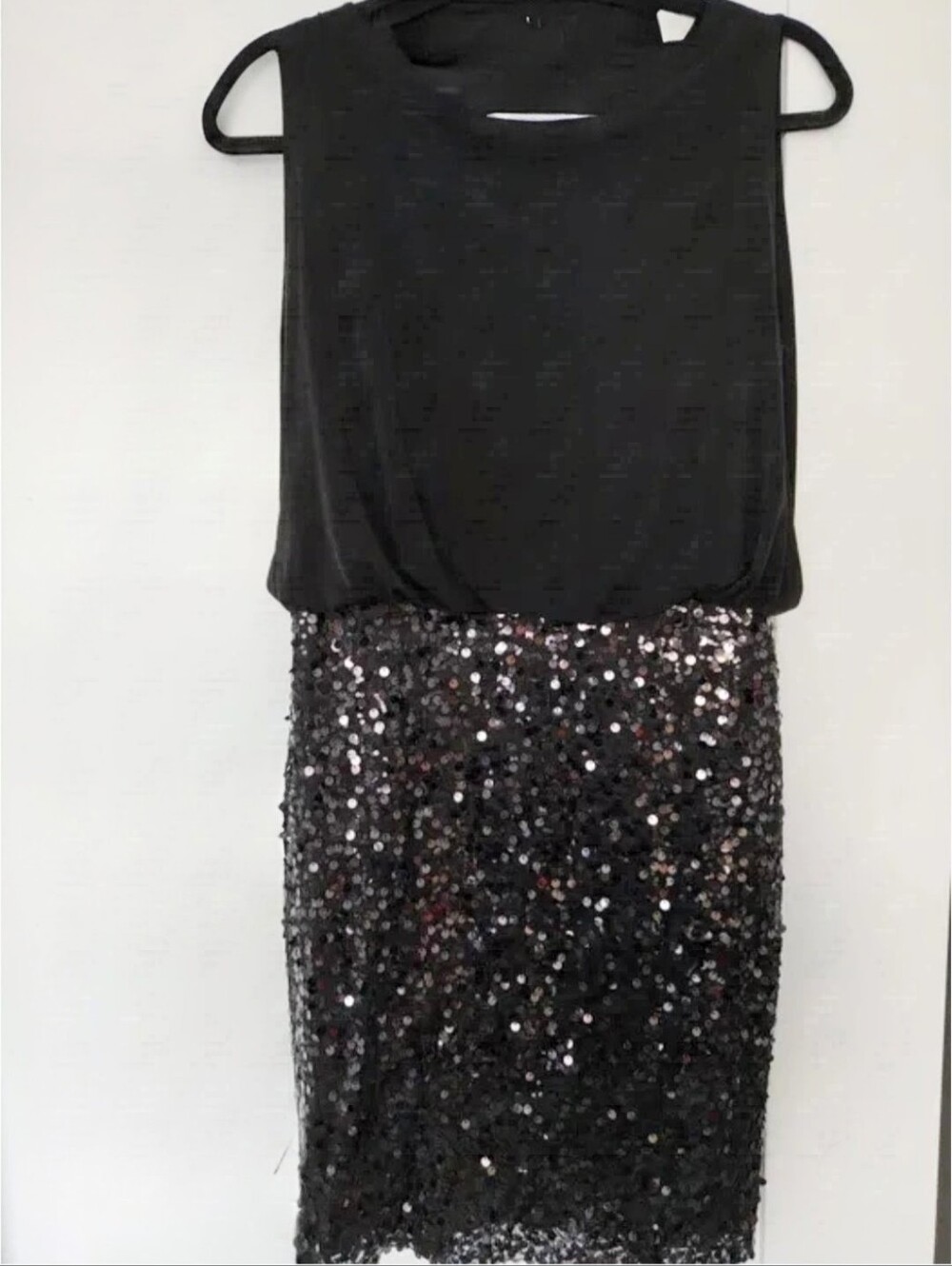 Cynthia Rowley Black Sequin Embellished Dress. Size 10.